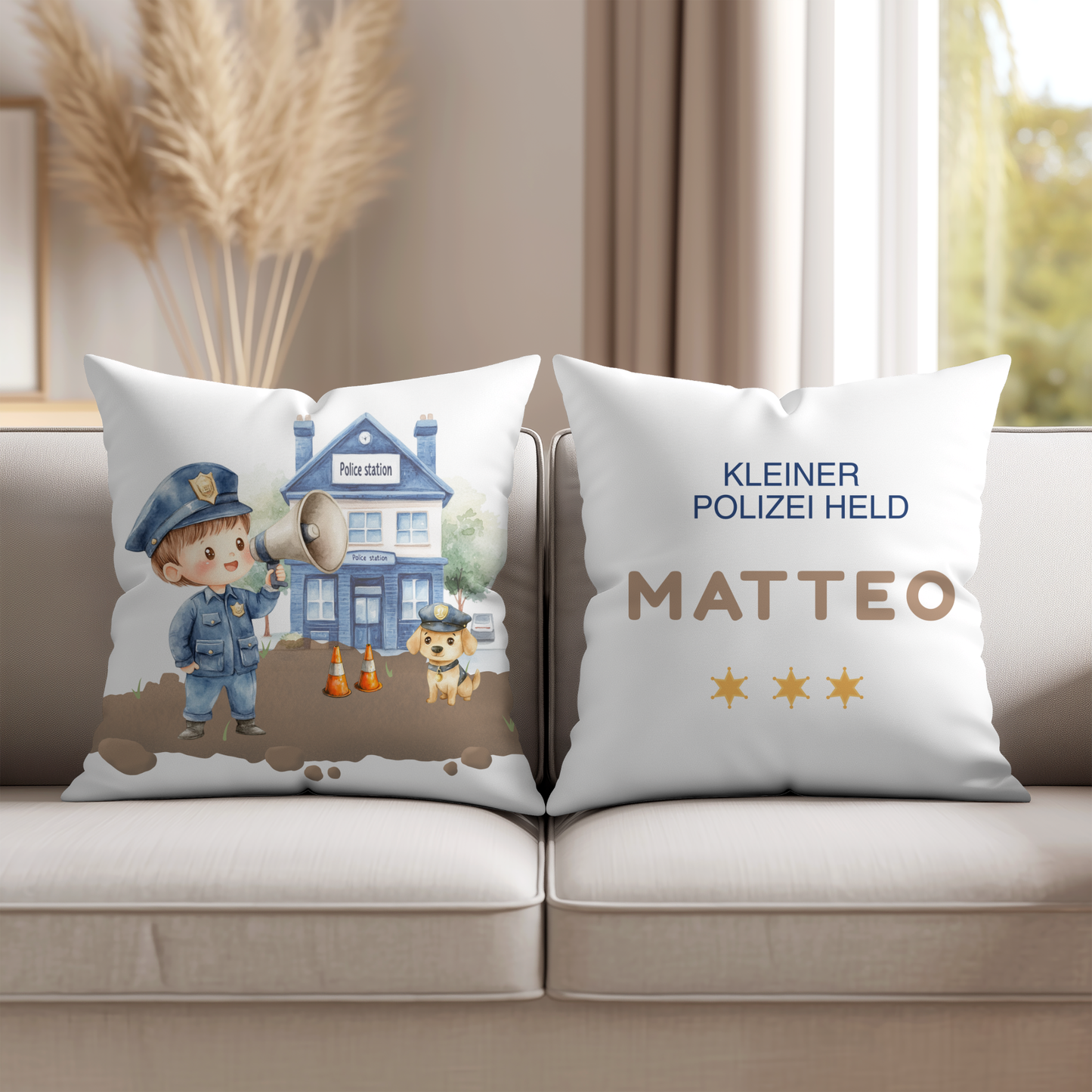 Einzigartiges Kinderzimmer-Kissen Kleiner Polizist mit handgezeichnetem Motiv – exklusive Deko von for little Moments