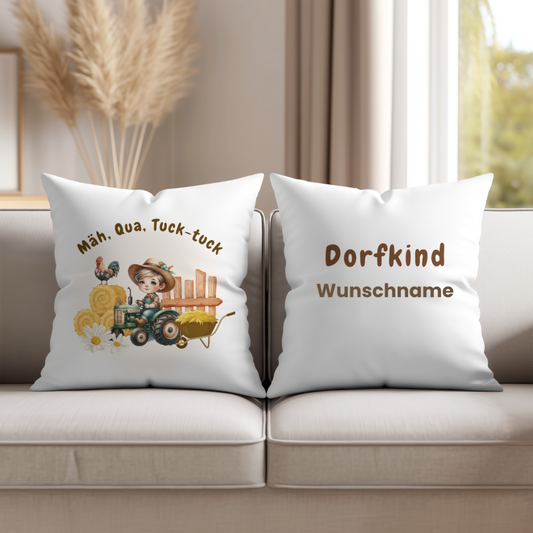 " Dorfjunge"- personalisiertes Kissen für kleine Traktorfans