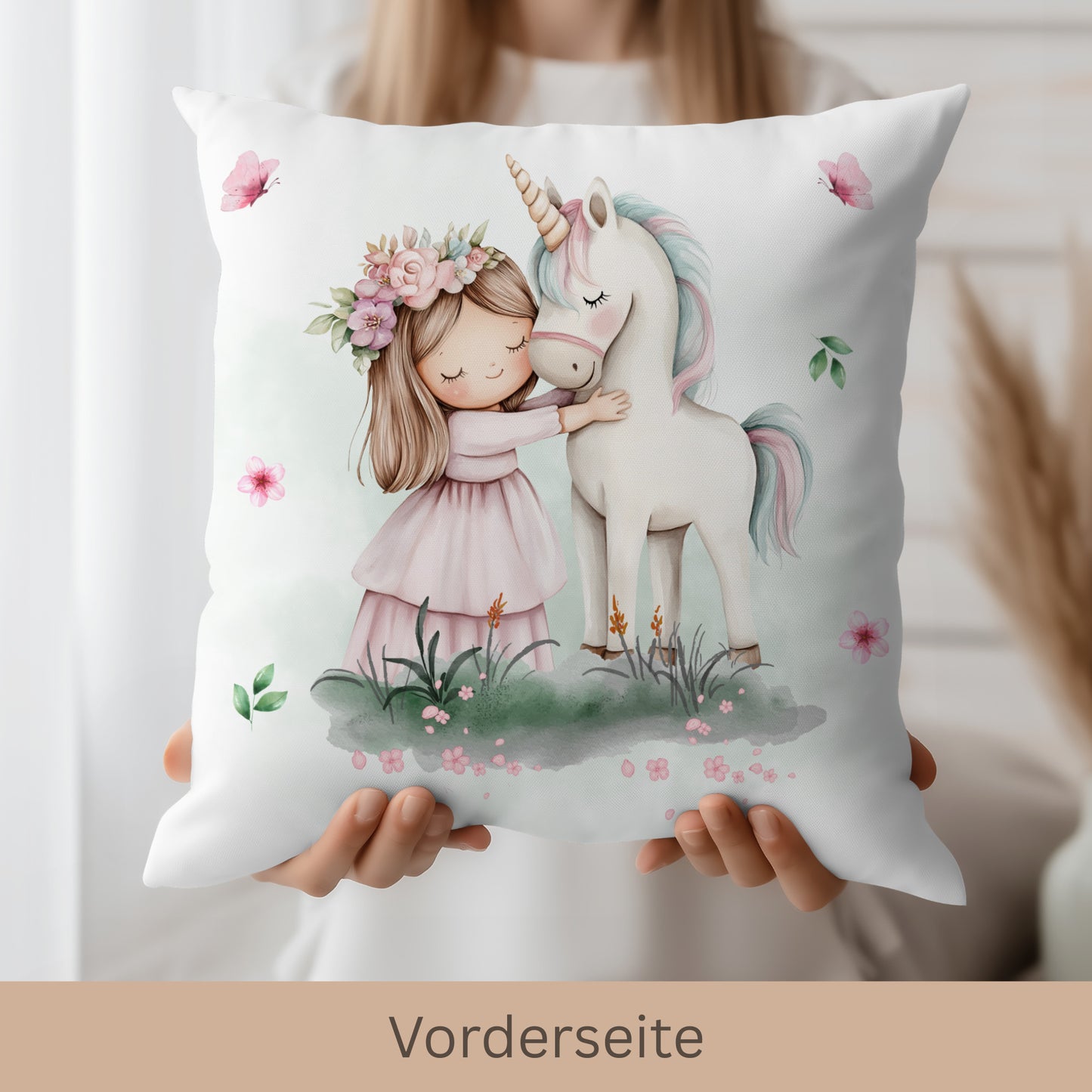 Handdesigntes  Einhorn Kissen in Pastellfarben – Hochwertige Kinderzimmer Deko für kleine Träumer.