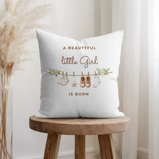 wunderschönes personalisiertes Geburtskissen „A Little Baby Girl Is Born“